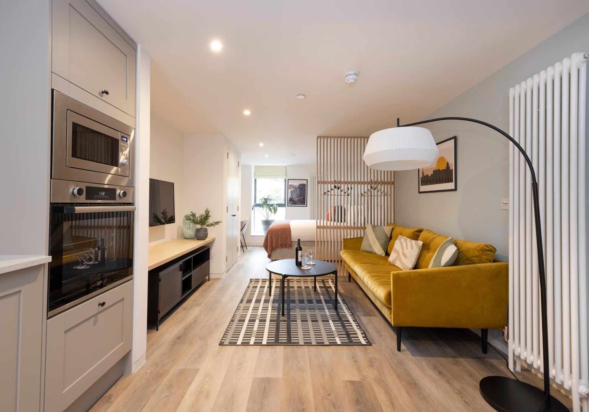 Charming Studios Near Holyrood Park & Calton Hill 에든버러 객실 사진