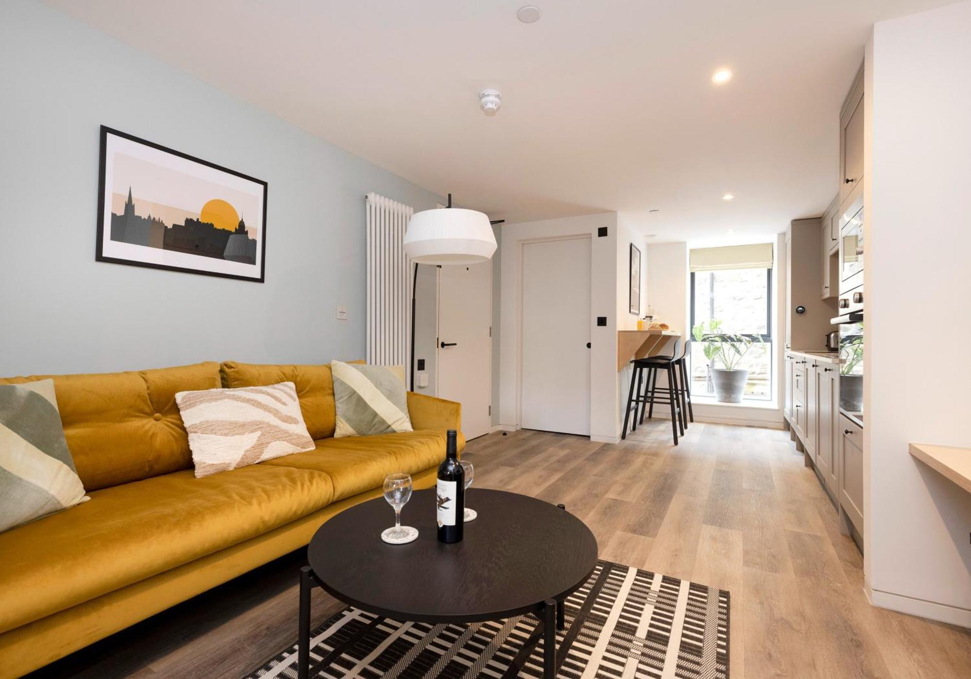 Charming Studios Near Holyrood Park & Calton Hill 에든버러 객실 사진